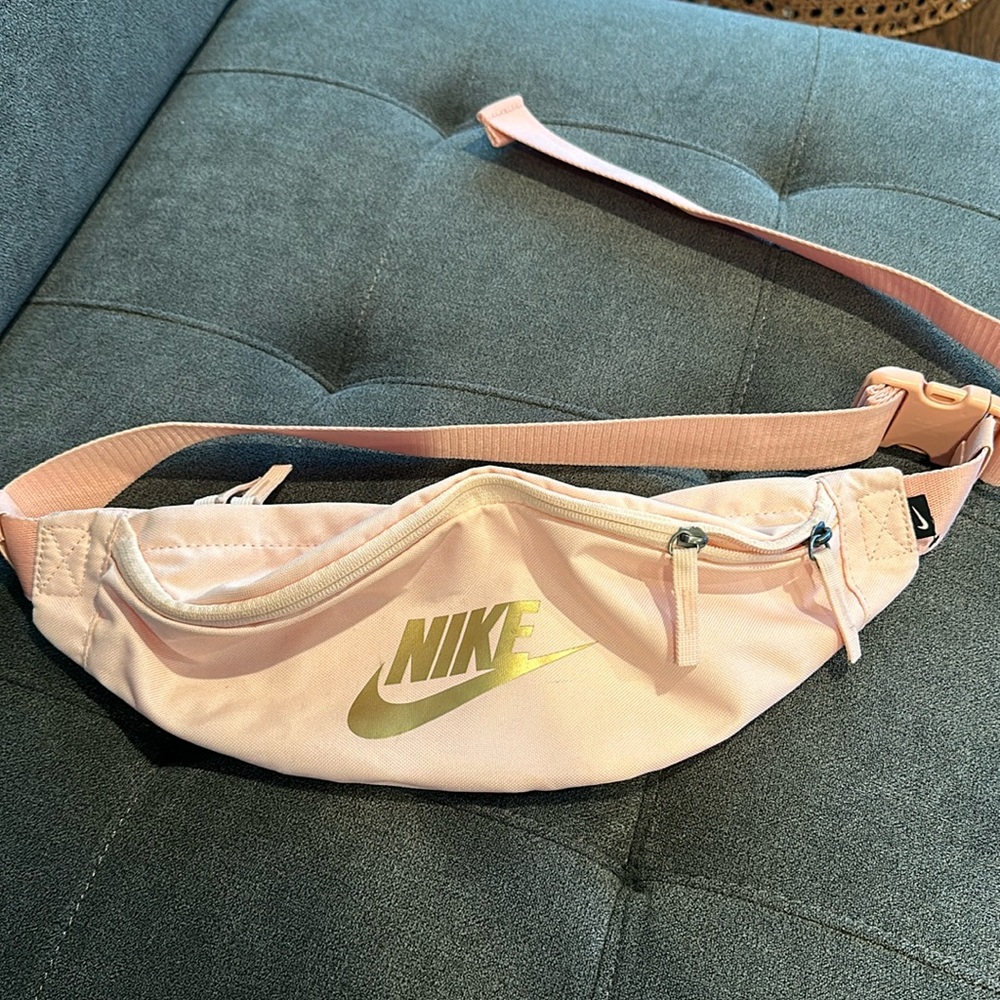 Pink Nike Fanny pack